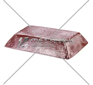 Медные чушки в Мариуполе